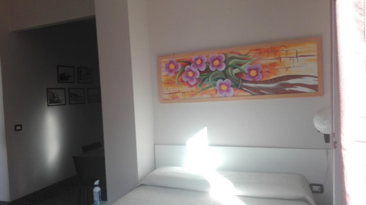 La Pajassa Bed & Breakfast Алба Екстериор снимка