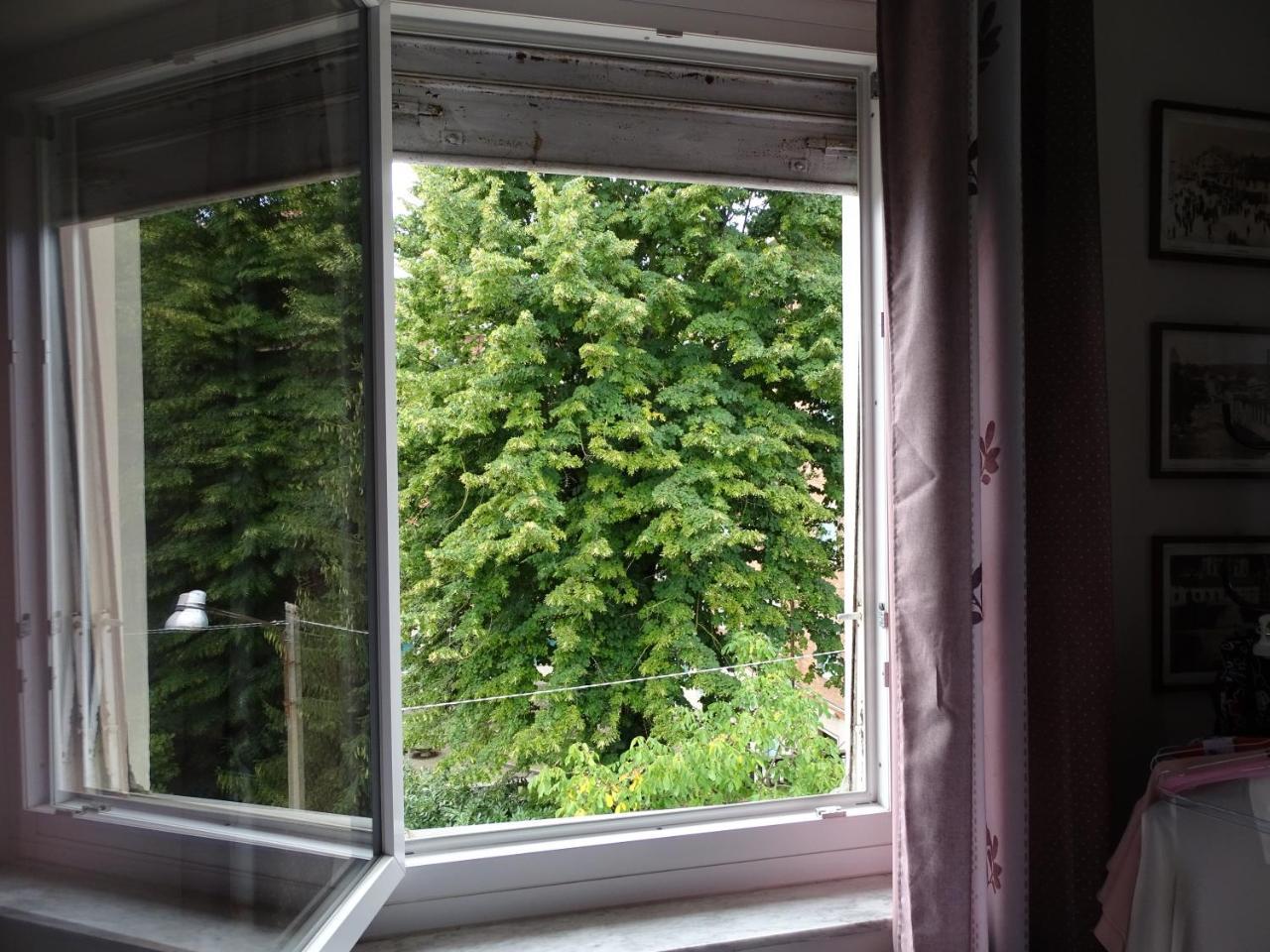 La Pajassa Bed & Breakfast Алба Екстериор снимка