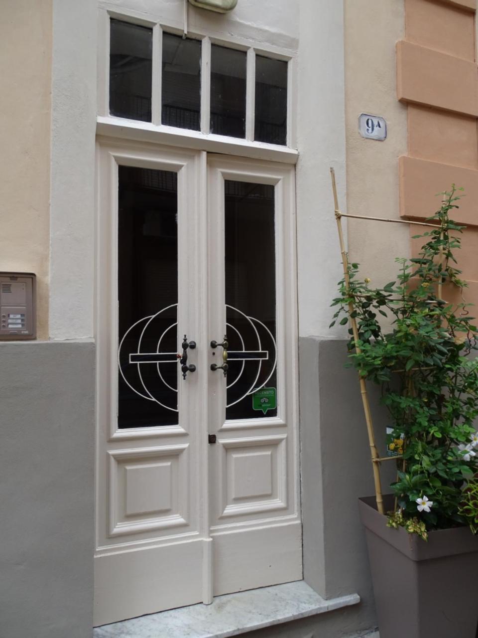 La Pajassa Bed & Breakfast Алба Екстериор снимка